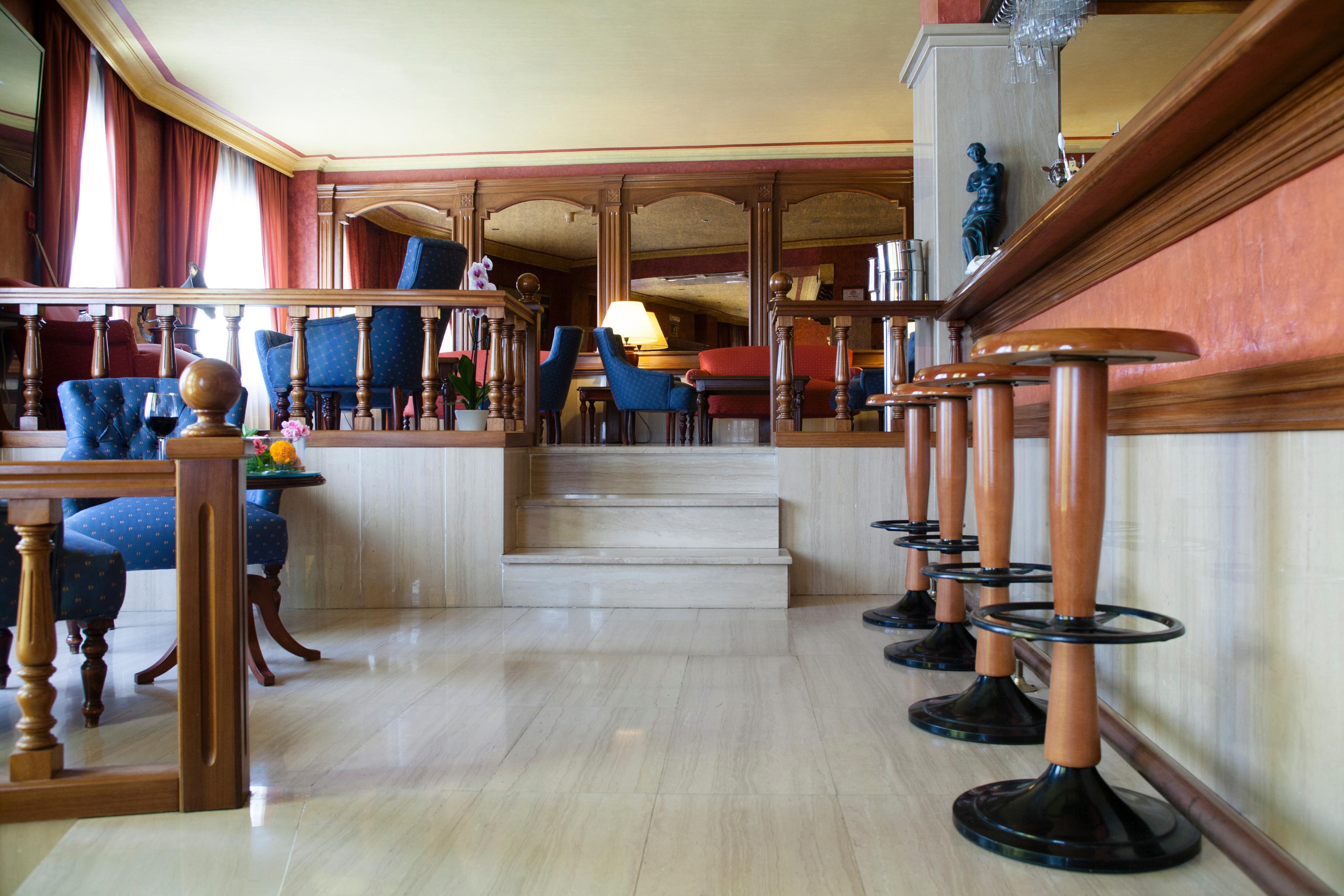 Hotell Plaza Cavana 3*