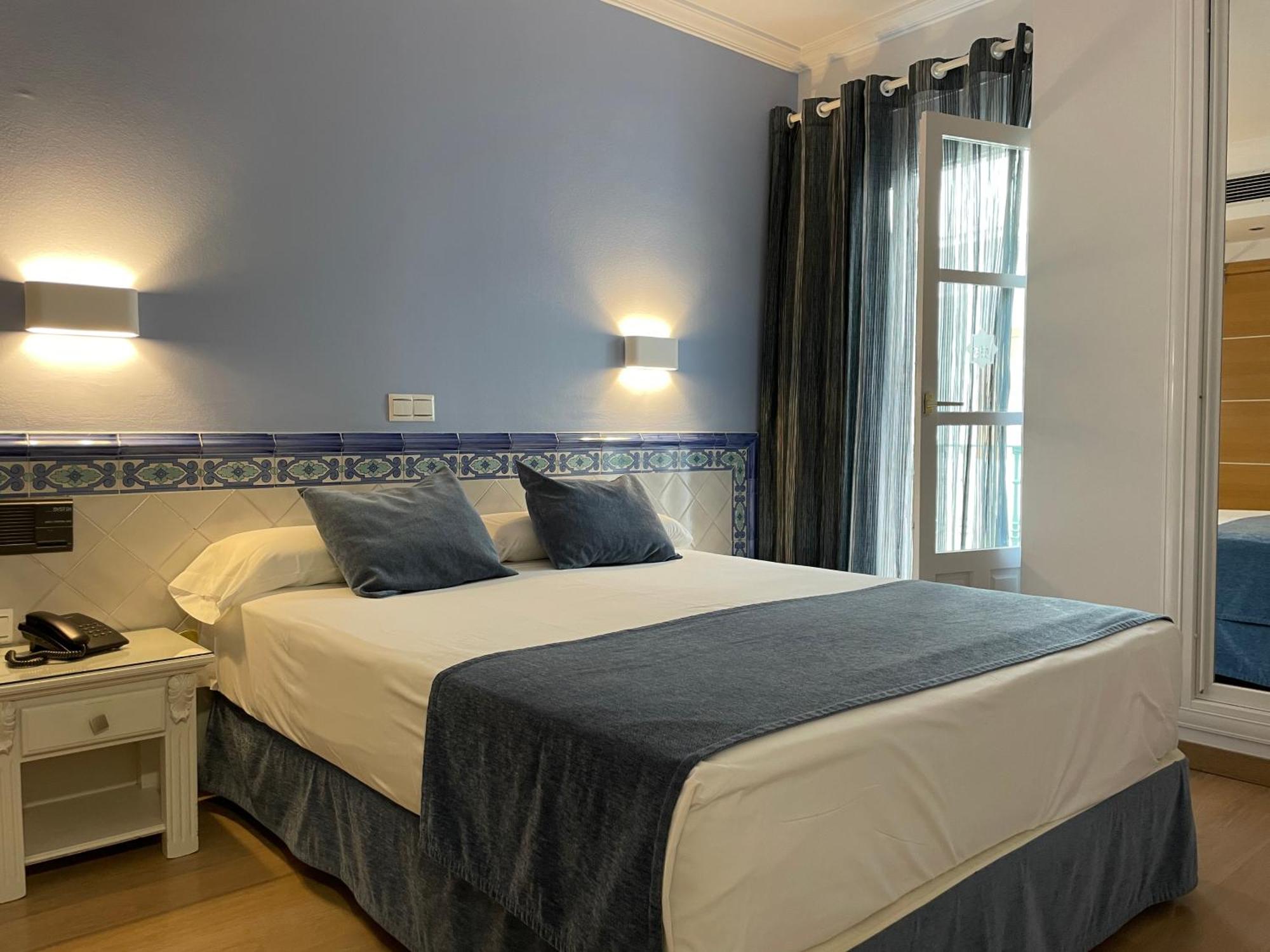 Plaza Cavana Hotell
